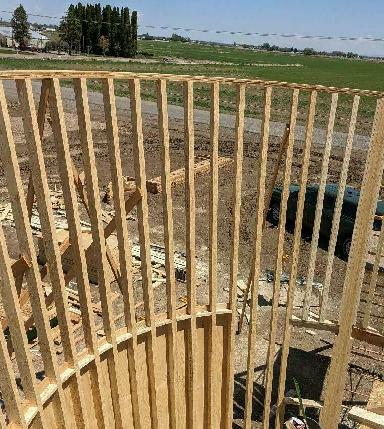 Framing the Idaho Flower Pot Round framing, circular, flower pot, airbnb flower pot